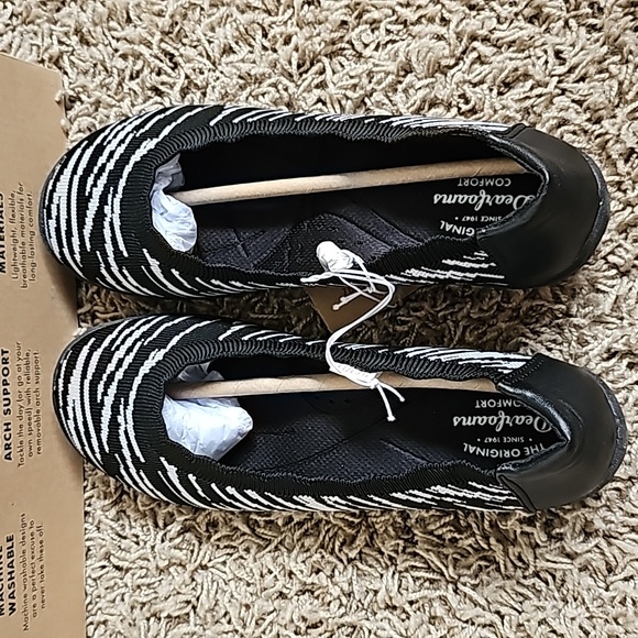 NEW in Box Dearfoams Comfort Misty Ballet Flat Black & White Washable 6 Foam - Picture 5 of 8